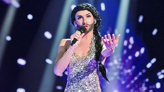 Conchita Wurst machte 2012 den Trackshittaz Konkurrenz beim Österreichischen ESC-Vorentscheid © ORF 